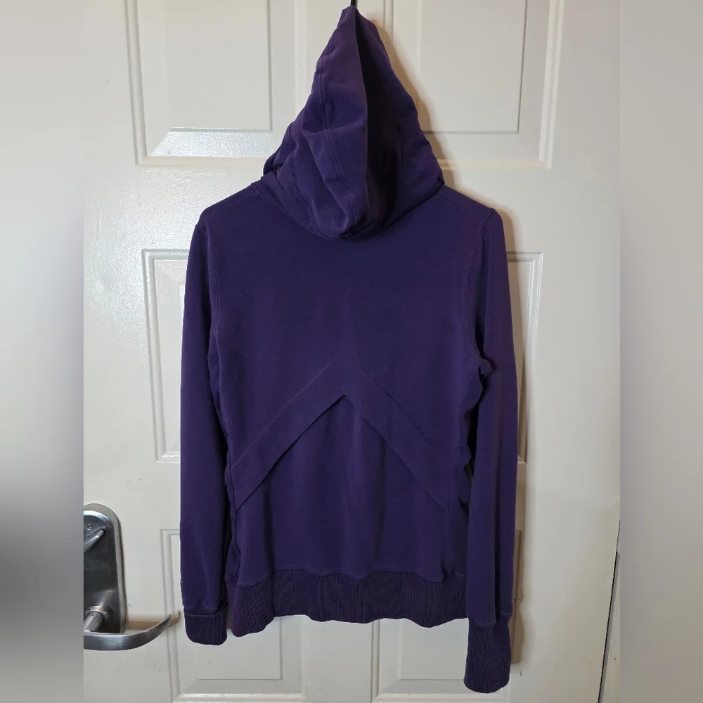 Nike Dri-Fit‎ Zip Up Hooded Activewear Jacket Thumb Holes Purple Size Medium